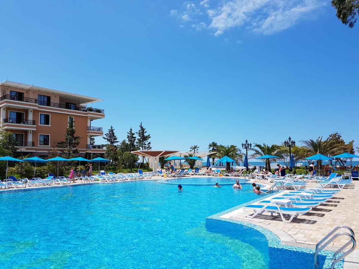 Luxury Dreamland Oasis Apartments Chakvi Kültér fotó
